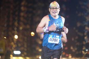 BIB: 41704
                            <button type="button" onclick="openModal(16932599)" class="btn btn-primary btn-sm float-right btn-popup" data-toggle="modal" data-target=".modal-high-quality">
                        <i class="fas fa-shopping-cart"></i> Add to Cart
                    </button>
                                            <button type="button" onclick="isThisMe(16932599, true)" class="btn btn-success btn-sm float-right btn-popup btn-isme hidden" data-toggle="tooltip" data-placement="bottom" title="นี่คือรูปของคุณใช่ไหม คลิกที่นี่เพื่อเอาเข้าอัลบั้ม">
                        <i class="fas fa-plus"></i> Add to album
                    </button>
                    <button type="button" onclick="isThisMe(16932599, false)" class="btn btn-warning btn-sm float-right btn-popup btn-isnotme hidden">
                        <i class="fas fa-ban"></i> Remove from album
                    </button>