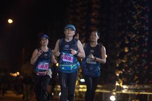 BIB: 4610, 42508
                            <button type="button" onclick="openModal(16989183)" class="btn btn-primary btn-sm float-right btn-popup" data-toggle="modal" data-target=".modal-high-quality">
                        <i class="fas fa-shopping-cart"></i> Add to Cart
                    </button>
                                            <button type="button" onclick="isThisMe(16989183, true)" class="btn btn-success btn-sm float-right btn-popup btn-isme hidden" data-toggle="tooltip" data-placement="bottom" title="นี่คือรูปของคุณใช่ไหม คลิกที่นี่เพื่อเอาเข้าอัลบั้ม">
                        <i class="fas fa-plus"></i> Add to album
                    </button>
                    <button type="button" onclick="isThisMe(16989183, false)" class="btn btn-warning btn-sm float-right btn-popup btn-isnotme hidden">
                        <i class="fas fa-ban"></i> Remove from album
                    </button>