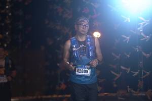 BIB: 42809, 301
                            <button type="button" onclick="openModal(17041274)" class="btn btn-primary btn-sm float-right btn-popup" data-toggle="modal" data-target=".modal-high-quality">
                        <i class="fas fa-shopping-cart"></i> Add to Cart
                    </button>
                                            <button type="button" onclick="isThisMe(17041274, true)" class="btn btn-success btn-sm float-right btn-popup btn-isme hidden" data-toggle="tooltip" data-placement="bottom" title="นี่คือรูปของคุณใช่ไหม คลิกที่นี่เพื่อเอาเข้าอัลบั้ม">
                        <i class="fas fa-plus"></i> Add to album
                    </button>
                    <button type="button" onclick="isThisMe(17041274, false)" class="btn btn-warning btn-sm float-right btn-popup btn-isnotme hidden">
                        <i class="fas fa-ban"></i> Remove from album
                    </button>