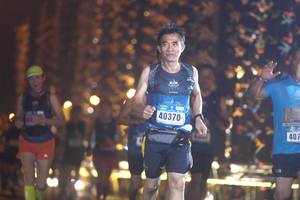 BIB: 407
                            <button type="button" onclick="openModal(16935448)" class="btn btn-primary btn-sm float-right btn-popup" data-toggle="modal" data-target=".modal-high-quality">
                        <i class="fas fa-shopping-cart"></i> Add to Cart
                    </button>
                                            <button type="button" onclick="isThisMe(16935448, true)" class="btn btn-success btn-sm float-right btn-popup btn-isme hidden" data-toggle="tooltip" data-placement="bottom" title="นี่คือรูปของคุณใช่ไหม คลิกที่นี่เพื่อเอาเข้าอัลบั้ม">
                        <i class="fas fa-plus"></i> Add to album
                    </button>
                    <button type="button" onclick="isThisMe(16935448, false)" class="btn btn-warning btn-sm float-right btn-popup btn-isnotme hidden">
                        <i class="fas fa-ban"></i> Remove from album
                    </button>