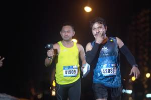 BIB: 41909, 42083
                            <button type="button" onclick="openModal(16978979)" class="btn btn-primary btn-sm float-right btn-popup" data-toggle="modal" data-target=".modal-high-quality">
                        <i class="fas fa-shopping-cart"></i> Add to Cart
                    </button>
                                            <button type="button" onclick="isThisMe(16978979, true)" class="btn btn-success btn-sm float-right btn-popup btn-isme hidden" data-toggle="tooltip" data-placement="bottom" title="นี่คือรูปของคุณใช่ไหม คลิกที่นี่เพื่อเอาเข้าอัลบั้ม">
                        <i class="fas fa-plus"></i> Add to album
                    </button>
                    <button type="button" onclick="isThisMe(16978979, false)" class="btn btn-warning btn-sm float-right btn-popup btn-isnotme hidden">
                        <i class="fas fa-ban"></i> Remove from album
                    </button>