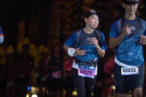 BIB: 40655, 44179
                            <button type="button" onclick="openModal(17032250)" class="btn btn-primary btn-sm float-right btn-popup" data-toggle="modal" data-target=".modal-high-quality">
                        <i class="fas fa-shopping-cart"></i> Add to Cart
                    </button>
                                            <button type="button" onclick="isThisMe(17032250, true)" class="btn btn-success btn-sm float-right btn-popup btn-isme hidden" data-toggle="tooltip" data-placement="bottom" title="นี่คือรูปของคุณใช่ไหม คลิกที่นี่เพื่อเอาเข้าอัลบั้ม">
                        <i class="fas fa-plus"></i> Add to album
                    </button>
                    <button type="button" onclick="isThisMe(17032250, false)" class="btn btn-warning btn-sm float-right btn-popup btn-isnotme hidden">
                        <i class="fas fa-ban"></i> Remove from album
                    </button>