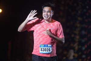 BIB: 43026
                            <button type="button" onclick="openModal(17000743)" class="btn btn-primary btn-sm float-right btn-popup" data-toggle="modal" data-target=".modal-high-quality">
                        <i class="fas fa-shopping-cart"></i> Add to Cart
                    </button>
                                            <button type="button" onclick="isThisMe(17000743, true)" class="btn btn-success btn-sm float-right btn-popup btn-isme hidden" data-toggle="tooltip" data-placement="bottom" title="นี่คือรูปของคุณใช่ไหม คลิกที่นี่เพื่อเอาเข้าอัลบั้ม">
                        <i class="fas fa-plus"></i> Add to album
                    </button>
                    <button type="button" onclick="isThisMe(17000743, false)" class="btn btn-warning btn-sm float-right btn-popup btn-isnotme hidden">
                        <i class="fas fa-ban"></i> Remove from album
                    </button>