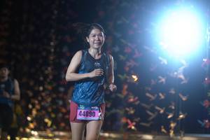 BIB: 44090
                            <button type="button" onclick="openModal(17024465)" class="btn btn-primary btn-sm float-right btn-popup" data-toggle="modal" data-target=".modal-high-quality">
                        <i class="fas fa-shopping-cart"></i> Add to Cart
                    </button>
                                            <button type="button" onclick="isThisMe(17024465, true)" class="btn btn-success btn-sm float-right btn-popup btn-isme hidden" data-toggle="tooltip" data-placement="bottom" title="นี่คือรูปของคุณใช่ไหม คลิกที่นี่เพื่อเอาเข้าอัลบั้ม">
                        <i class="fas fa-plus"></i> Add to album
                    </button>
                    <button type="button" onclick="isThisMe(17024465, false)" class="btn btn-warning btn-sm float-right btn-popup btn-isnotme hidden">
                        <i class="fas fa-ban"></i> Remove from album
                    </button>