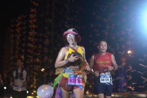 BIB: 40728, 42053
                            <button type="button" onclick="openModal(16983763)" class="btn btn-primary btn-sm float-right btn-popup" data-toggle="modal" data-target=".modal-high-quality">
                        <i class="fas fa-shopping-cart"></i> Add to Cart
                    </button>
                                            <button type="button" onclick="isThisMe(16983763, true)" class="btn btn-success btn-sm float-right btn-popup btn-isme hidden" data-toggle="tooltip" data-placement="bottom" title="นี่คือรูปของคุณใช่ไหม คลิกที่นี่เพื่อเอาเข้าอัลบั้ม">
                        <i class="fas fa-plus"></i> Add to album
                    </button>
                    <button type="button" onclick="isThisMe(16983763, false)" class="btn btn-warning btn-sm float-right btn-popup btn-isnotme hidden">
                        <i class="fas fa-ban"></i> Remove from album
                    </button>