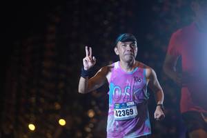 BIB: 106, 42369
                            <button type="button" onclick="openModal(16985862)" class="btn btn-primary btn-sm float-right btn-popup" data-toggle="modal" data-target=".modal-high-quality">
                        <i class="fas fa-shopping-cart"></i> Add to Cart
                    </button>
                                            <button type="button" onclick="isThisMe(16985862, true)" class="btn btn-success btn-sm float-right btn-popup btn-isme hidden" data-toggle="tooltip" data-placement="bottom" title="นี่คือรูปของคุณใช่ไหม คลิกที่นี่เพื่อเอาเข้าอัลบั้ม">
                        <i class="fas fa-plus"></i> Add to album
                    </button>
                    <button type="button" onclick="isThisMe(16985862, false)" class="btn btn-warning btn-sm float-right btn-popup btn-isnotme hidden">
                        <i class="fas fa-ban"></i> Remove from album
                    </button>