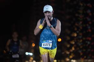 BIB: 41372
                            <button type="button" onclick="openModal(17003039)" class="btn btn-primary btn-sm float-right btn-popup" data-toggle="modal" data-target=".modal-high-quality">
                        <i class="fas fa-shopping-cart"></i> Add to Cart
                    </button>
                                            <button type="button" onclick="isThisMe(17003039, true)" class="btn btn-success btn-sm float-right btn-popup btn-isme hidden" data-toggle="tooltip" data-placement="bottom" title="นี่คือรูปของคุณใช่ไหม คลิกที่นี่เพื่อเอาเข้าอัลบั้ม">
                        <i class="fas fa-plus"></i> Add to album
                    </button>
                    <button type="button" onclick="isThisMe(17003039, false)" class="btn btn-warning btn-sm float-right btn-popup btn-isnotme hidden">
                        <i class="fas fa-ban"></i> Remove from album
                    </button>