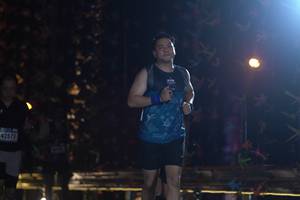 BIB: 42573
                            <button type="button" onclick="openModal(16991091)" class="btn btn-primary btn-sm float-right btn-popup" data-toggle="modal" data-target=".modal-high-quality">
                        <i class="fas fa-shopping-cart"></i> Add to Cart
                    </button>
                                            <button type="button" onclick="isThisMe(16991091, true)" class="btn btn-success btn-sm float-right btn-popup btn-isme hidden" data-toggle="tooltip" data-placement="bottom" title="นี่คือรูปของคุณใช่ไหม คลิกที่นี่เพื่อเอาเข้าอัลบั้ม">
                        <i class="fas fa-plus"></i> Add to album
                    </button>
                    <button type="button" onclick="isThisMe(16991091, false)" class="btn btn-warning btn-sm float-right btn-popup btn-isnotme hidden">
                        <i class="fas fa-ban"></i> Remove from album
                    </button>