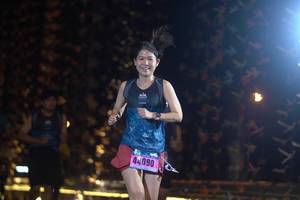 BIB: 44090
                            <button type="button" onclick="openModal(17024344)" class="btn btn-primary btn-sm float-right btn-popup" data-toggle="modal" data-target=".modal-high-quality">
                        <i class="fas fa-shopping-cart"></i> Add to Cart
                    </button>
                                            <button type="button" onclick="isThisMe(17024344, true)" class="btn btn-success btn-sm float-right btn-popup btn-isme hidden" data-toggle="tooltip" data-placement="bottom" title="นี่คือรูปของคุณใช่ไหม คลิกที่นี่เพื่อเอาเข้าอัลบั้ม">
                        <i class="fas fa-plus"></i> Add to album
                    </button>
                    <button type="button" onclick="isThisMe(17024344, false)" class="btn btn-warning btn-sm float-right btn-popup btn-isnotme hidden">
                        <i class="fas fa-ban"></i> Remove from album
                    </button>