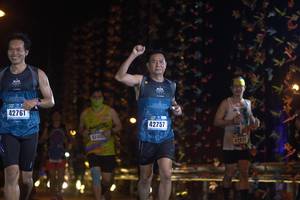 BIB: 42761, 42757, 42824
                            <button type="button" onclick="openModal(16994475)" class="btn btn-primary btn-sm float-right btn-popup" data-toggle="modal" data-target=".modal-high-quality">
                        <i class="fas fa-shopping-cart"></i> Add to Cart
                    </button>
                                            <button type="button" onclick="isThisMe(16994475, true)" class="btn btn-success btn-sm float-right btn-popup btn-isme hidden" data-toggle="tooltip" data-placement="bottom" title="นี่คือรูปของคุณใช่ไหม คลิกที่นี่เพื่อเอาเข้าอัลบั้ม">
                        <i class="fas fa-plus"></i> Add to album
                    </button>
                    <button type="button" onclick="isThisMe(16994475, false)" class="btn btn-warning btn-sm float-right btn-popup btn-isnotme hidden">
                        <i class="fas fa-ban"></i> Remove from album
                    </button>