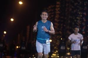 BIB: 417
                            <button type="button" onclick="openModal(17022112)" class="btn btn-primary btn-sm float-right btn-popup" data-toggle="modal" data-target=".modal-high-quality">
                        <i class="fas fa-shopping-cart"></i> Add to Cart
                    </button>
                                            <button type="button" onclick="isThisMe(17022112, true)" class="btn btn-success btn-sm float-right btn-popup btn-isme hidden" data-toggle="tooltip" data-placement="bottom" title="นี่คือรูปของคุณใช่ไหม คลิกที่นี่เพื่อเอาเข้าอัลบั้ม">
                        <i class="fas fa-plus"></i> Add to album
                    </button>
                    <button type="button" onclick="isThisMe(17022112, false)" class="btn btn-warning btn-sm float-right btn-popup btn-isnotme hidden">
                        <i class="fas fa-ban"></i> Remove from album
                    </button>