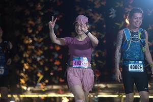 BIB: 443, 40002
                            <button type="button" onclick="openModal(17051078)" class="btn btn-primary btn-sm float-right btn-popup" data-toggle="modal" data-target=".modal-high-quality">
                        <i class="fas fa-shopping-cart"></i> Add to Cart
                    </button>
                                            <button type="button" onclick="isThisMe(17051078, true)" class="btn btn-success btn-sm float-right btn-popup btn-isme hidden" data-toggle="tooltip" data-placement="bottom" title="นี่คือรูปของคุณใช่ไหม คลิกที่นี่เพื่อเอาเข้าอัลบั้ม">
                        <i class="fas fa-plus"></i> Add to album
                    </button>
                    <button type="button" onclick="isThisMe(17051078, false)" class="btn btn-warning btn-sm float-right btn-popup btn-isnotme hidden">
                        <i class="fas fa-ban"></i> Remove from album
                    </button>