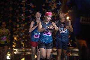 BIB: 43226, 44528, 4481
                            <button type="button" onclick="openModal(17010521)" class="btn btn-primary btn-sm float-right btn-popup" data-toggle="modal" data-target=".modal-high-quality">
                        <i class="fas fa-shopping-cart"></i> Add to Cart
                    </button>
                                            <button type="button" onclick="isThisMe(17010521, true)" class="btn btn-success btn-sm float-right btn-popup btn-isme hidden" data-toggle="tooltip" data-placement="bottom" title="นี่คือรูปของคุณใช่ไหม คลิกที่นี่เพื่อเอาเข้าอัลบั้ม">
                        <i class="fas fa-plus"></i> Add to album
                    </button>
                    <button type="button" onclick="isThisMe(17010521, false)" class="btn btn-warning btn-sm float-right btn-popup btn-isnotme hidden">
                        <i class="fas fa-ban"></i> Remove from album
                    </button>