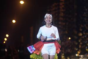 BIB: 44419
                            <button type="button" onclick="openModal(16973848)" class="btn btn-primary btn-sm float-right btn-popup" data-toggle="modal" data-target=".modal-high-quality">
                        <i class="fas fa-shopping-cart"></i> Add to Cart
                    </button>
                                            <button type="button" onclick="isThisMe(16973848, true)" class="btn btn-success btn-sm float-right btn-popup btn-isme hidden" data-toggle="tooltip" data-placement="bottom" title="นี่คือรูปของคุณใช่ไหม คลิกที่นี่เพื่อเอาเข้าอัลบั้ม">
                        <i class="fas fa-plus"></i> Add to album
                    </button>
                    <button type="button" onclick="isThisMe(16973848, false)" class="btn btn-warning btn-sm float-right btn-popup btn-isnotme hidden">
                        <i class="fas fa-ban"></i> Remove from album
                    </button>