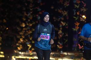 BIB: 44715
                            <button type="button" onclick="openModal(17039975)" class="btn btn-primary btn-sm float-right btn-popup" data-toggle="modal" data-target=".modal-high-quality">
                        <i class="fas fa-shopping-cart"></i> Add to Cart
                    </button>
                                            <button type="button" onclick="isThisMe(17039975, true)" class="btn btn-success btn-sm float-right btn-popup btn-isme hidden" data-toggle="tooltip" data-placement="bottom" title="นี่คือรูปของคุณใช่ไหม คลิกที่นี่เพื่อเอาเข้าอัลบั้ม">
                        <i class="fas fa-plus"></i> Add to album
                    </button>
                    <button type="button" onclick="isThisMe(17039975, false)" class="btn btn-warning btn-sm float-right btn-popup btn-isnotme hidden">
                        <i class="fas fa-ban"></i> Remove from album
                    </button>