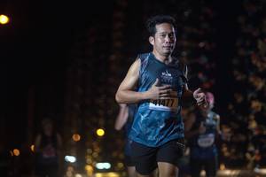 BIB: 41477
                            <button type="button" onclick="openModal(16992838)" class="btn btn-primary btn-sm float-right btn-popup" data-toggle="modal" data-target=".modal-high-quality">
                        <i class="fas fa-shopping-cart"></i> Add to Cart
                    </button>
                                            <button type="button" onclick="isThisMe(16992838, true)" class="btn btn-success btn-sm float-right btn-popup btn-isme hidden" data-toggle="tooltip" data-placement="bottom" title="นี่คือรูปของคุณใช่ไหม คลิกที่นี่เพื่อเอาเข้าอัลบั้ม">
                        <i class="fas fa-plus"></i> Add to album
                    </button>
                    <button type="button" onclick="isThisMe(16992838, false)" class="btn btn-warning btn-sm float-right btn-popup btn-isnotme hidden">
                        <i class="fas fa-ban"></i> Remove from album
                    </button>