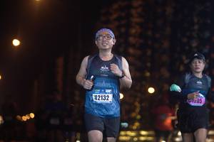 BIB: 42132
                            <button type="button" onclick="openModal(16998944)" class="btn btn-primary btn-sm float-right btn-popup" data-toggle="modal" data-target=".modal-high-quality">
                        <i class="fas fa-shopping-cart"></i> Add to Cart
                    </button>
                                            <button type="button" onclick="isThisMe(16998944, true)" class="btn btn-success btn-sm float-right btn-popup btn-isme hidden" data-toggle="tooltip" data-placement="bottom" title="นี่คือรูปของคุณใช่ไหม คลิกที่นี่เพื่อเอาเข้าอัลบั้ม">
                        <i class="fas fa-plus"></i> Add to album
                    </button>
                    <button type="button" onclick="isThisMe(16998944, false)" class="btn btn-warning btn-sm float-right btn-popup btn-isnotme hidden">
                        <i class="fas fa-ban"></i> Remove from album
                    </button>