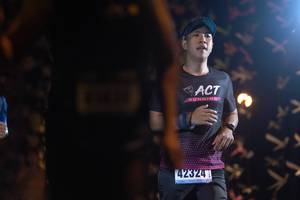 BIB: 42324
                            <button type="button" onclick="openModal(17032161)" class="btn btn-primary btn-sm float-right btn-popup" data-toggle="modal" data-target=".modal-high-quality">
                        <i class="fas fa-shopping-cart"></i> Add to Cart
                    </button>
                                            <button type="button" onclick="isThisMe(17032161, true)" class="btn btn-success btn-sm float-right btn-popup btn-isme hidden" data-toggle="tooltip" data-placement="bottom" title="นี่คือรูปของคุณใช่ไหม คลิกที่นี่เพื่อเอาเข้าอัลบั้ม">
                        <i class="fas fa-plus"></i> Add to album
                    </button>
                    <button type="button" onclick="isThisMe(17032161, false)" class="btn btn-warning btn-sm float-right btn-popup btn-isnotme hidden">
                        <i class="fas fa-ban"></i> Remove from album
                    </button>