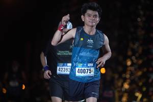 BIB: 42392, 40075
                            <button type="button" onclick="openModal(17018102)" class="btn btn-primary btn-sm float-right btn-popup" data-toggle="modal" data-target=".modal-high-quality">
                        <i class="fas fa-shopping-cart"></i> Add to Cart
                    </button>
                                            <button type="button" onclick="isThisMe(17018102, true)" class="btn btn-success btn-sm float-right btn-popup btn-isme hidden" data-toggle="tooltip" data-placement="bottom" title="นี่คือรูปของคุณใช่ไหม คลิกที่นี่เพื่อเอาเข้าอัลบั้ม">
                        <i class="fas fa-plus"></i> Add to album
                    </button>
                    <button type="button" onclick="isThisMe(17018102, false)" class="btn btn-warning btn-sm float-right btn-popup btn-isnotme hidden">
                        <i class="fas fa-ban"></i> Remove from album
                    </button>