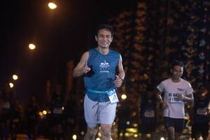 BIB: 173, 0906
                            <button type="button" onclick="openModal(17022021)" class="btn btn-primary btn-sm float-right btn-popup" data-toggle="modal" data-target=".modal-high-quality">
                        <i class="fas fa-shopping-cart"></i> Add to Cart
                    </button>
                                            <button type="button" onclick="isThisMe(17022021, true)" class="btn btn-success btn-sm float-right btn-popup btn-isme hidden" data-toggle="tooltip" data-placement="bottom" title="นี่คือรูปของคุณใช่ไหม คลิกที่นี่เพื่อเอาเข้าอัลบั้ม">
                        <i class="fas fa-plus"></i> Add to album
                    </button>
                    <button type="button" onclick="isThisMe(17022021, false)" class="btn btn-warning btn-sm float-right btn-popup btn-isnotme hidden">
                        <i class="fas fa-ban"></i> Remove from album
                    </button>