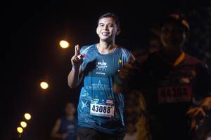 BIB: 43088
                            <button type="button" onclick="openModal(17021743)" class="btn btn-primary btn-sm float-right btn-popup" data-toggle="modal" data-target=".modal-high-quality">
                        <i class="fas fa-shopping-cart"></i> Add to Cart
                    </button>
                                            <button type="button" onclick="isThisMe(17021743, true)" class="btn btn-success btn-sm float-right btn-popup btn-isme hidden" data-toggle="tooltip" data-placement="bottom" title="นี่คือรูปของคุณใช่ไหม คลิกที่นี่เพื่อเอาเข้าอัลบั้ม">
                        <i class="fas fa-plus"></i> Add to album
                    </button>
                    <button type="button" onclick="isThisMe(17021743, false)" class="btn btn-warning btn-sm float-right btn-popup btn-isnotme hidden">
                        <i class="fas fa-ban"></i> Remove from album
                    </button>