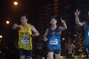 BIB: 42984, 40699
                            <button type="button" onclick="openModal(16975676)" class="btn btn-primary btn-sm float-right btn-popup" data-toggle="modal" data-target=".modal-high-quality">
                        <i class="fas fa-shopping-cart"></i> Add to Cart
                    </button>
                                            <button type="button" onclick="isThisMe(16975676, true)" class="btn btn-success btn-sm float-right btn-popup btn-isme hidden" data-toggle="tooltip" data-placement="bottom" title="นี่คือรูปของคุณใช่ไหม คลิกที่นี่เพื่อเอาเข้าอัลบั้ม">
                        <i class="fas fa-plus"></i> Add to album
                    </button>
                    <button type="button" onclick="isThisMe(16975676, false)" class="btn btn-warning btn-sm float-right btn-popup btn-isnotme hidden">
                        <i class="fas fa-ban"></i> Remove from album
                    </button>