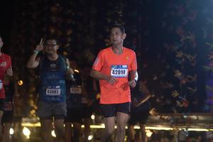 BIB: 42098, 42251, 43083
                            <button type="button" onclick="openModal(16982961)" class="btn btn-primary btn-sm float-right btn-popup" data-toggle="modal" data-target=".modal-high-quality">
                        <i class="fas fa-shopping-cart"></i> Add to Cart
                    </button>
                                            <button type="button" onclick="isThisMe(16982961, true)" class="btn btn-success btn-sm float-right btn-popup btn-isme hidden" data-toggle="tooltip" data-placement="bottom" title="นี่คือรูปของคุณใช่ไหม คลิกที่นี่เพื่อเอาเข้าอัลบั้ม">
                        <i class="fas fa-plus"></i> Add to album
                    </button>
                    <button type="button" onclick="isThisMe(16982961, false)" class="btn btn-warning btn-sm float-right btn-popup btn-isnotme hidden">
                        <i class="fas fa-ban"></i> Remove from album
                    </button>