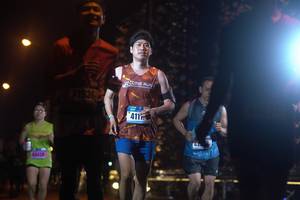 BIB: 411, 44438
                            <button type="button" onclick="openModal(16980309)" class="btn btn-primary btn-sm float-right btn-popup" data-toggle="modal" data-target=".modal-high-quality">
                        <i class="fas fa-shopping-cart"></i> Add to Cart
                    </button>
                                            <button type="button" onclick="isThisMe(16980309, true)" class="btn btn-success btn-sm float-right btn-popup btn-isme hidden" data-toggle="tooltip" data-placement="bottom" title="นี่คือรูปของคุณใช่ไหม คลิกที่นี่เพื่อเอาเข้าอัลบั้ม">
                        <i class="fas fa-plus"></i> Add to album
                    </button>
                    <button type="button" onclick="isThisMe(16980309, false)" class="btn btn-warning btn-sm float-right btn-popup btn-isnotme hidden">
                        <i class="fas fa-ban"></i> Remove from album
                    </button>