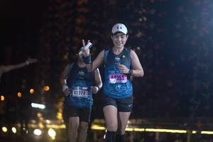 BIB: 255, 42274
                            <button type="button" onclick="openModal(16976831)" class="btn btn-primary btn-sm float-right btn-popup" data-toggle="modal" data-target=".modal-high-quality">
                        <i class="fas fa-shopping-cart"></i> Add to Cart
                    </button>
                                            <button type="button" onclick="isThisMe(16976831, true)" class="btn btn-success btn-sm float-right btn-popup btn-isme hidden" data-toggle="tooltip" data-placement="bottom" title="นี่คือรูปของคุณใช่ไหม คลิกที่นี่เพื่อเอาเข้าอัลบั้ม">
                        <i class="fas fa-plus"></i> Add to album
                    </button>
                    <button type="button" onclick="isThisMe(16976831, false)" class="btn btn-warning btn-sm float-right btn-popup btn-isnotme hidden">
                        <i class="fas fa-ban"></i> Remove from album
                    </button>