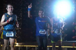 BIB: 420, 64458, 42714
                            <button type="button" onclick="openModal(16992198)" class="btn btn-primary btn-sm float-right btn-popup" data-toggle="modal" data-target=".modal-high-quality">
                        <i class="fas fa-shopping-cart"></i> Add to Cart
                    </button>
                                            <button type="button" onclick="isThisMe(16992198, true)" class="btn btn-success btn-sm float-right btn-popup btn-isme hidden" data-toggle="tooltip" data-placement="bottom" title="นี่คือรูปของคุณใช่ไหม คลิกที่นี่เพื่อเอาเข้าอัลบั้ม">
                        <i class="fas fa-plus"></i> Add to album
                    </button>
                    <button type="button" onclick="isThisMe(16992198, false)" class="btn btn-warning btn-sm float-right btn-popup btn-isnotme hidden">
                        <i class="fas fa-ban"></i> Remove from album
                    </button>