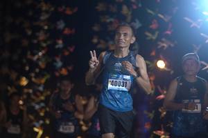 BIB: 40031
                            <button type="button" onclick="openModal(17009072)" class="btn btn-primary btn-sm float-right btn-popup" data-toggle="modal" data-target=".modal-high-quality">
                        <i class="fas fa-shopping-cart"></i> Add to Cart
                    </button>
                                            <button type="button" onclick="isThisMe(17009072, true)" class="btn btn-success btn-sm float-right btn-popup btn-isme hidden" data-toggle="tooltip" data-placement="bottom" title="นี่คือรูปของคุณใช่ไหม คลิกที่นี่เพื่อเอาเข้าอัลบั้ม">
                        <i class="fas fa-plus"></i> Add to album
                    </button>
                    <button type="button" onclick="isThisMe(17009072, false)" class="btn btn-warning btn-sm float-right btn-popup btn-isnotme hidden">
                        <i class="fas fa-ban"></i> Remove from album
                    </button>