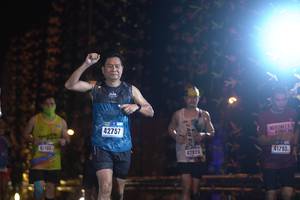 BIB: 42757, 4103, 42824, 41793
                            <button type="button" onclick="openModal(16994539)" class="btn btn-primary btn-sm float-right btn-popup" data-toggle="modal" data-target=".modal-high-quality">
                        <i class="fas fa-shopping-cart"></i> Add to Cart
                    </button>
                                            <button type="button" onclick="isThisMe(16994539, true)" class="btn btn-success btn-sm float-right btn-popup btn-isme hidden" data-toggle="tooltip" data-placement="bottom" title="นี่คือรูปของคุณใช่ไหม คลิกที่นี่เพื่อเอาเข้าอัลบั้ม">
                        <i class="fas fa-plus"></i> Add to album
                    </button>
                    <button type="button" onclick="isThisMe(16994539, false)" class="btn btn-warning btn-sm float-right btn-popup btn-isnotme hidden">
                        <i class="fas fa-ban"></i> Remove from album
                    </button>