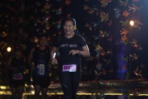 BIB: 440, 40514
                            <button type="button" onclick="openModal(17025738)" class="btn btn-primary btn-sm float-right btn-popup" data-toggle="modal" data-target=".modal-high-quality">
                        <i class="fas fa-shopping-cart"></i> Add to Cart
                    </button>
                                            <button type="button" onclick="isThisMe(17025738, true)" class="btn btn-success btn-sm float-right btn-popup btn-isme hidden" data-toggle="tooltip" data-placement="bottom" title="นี่คือรูปของคุณใช่ไหม คลิกที่นี่เพื่อเอาเข้าอัลบั้ม">
                        <i class="fas fa-plus"></i> Add to album
                    </button>
                    <button type="button" onclick="isThisMe(17025738, false)" class="btn btn-warning btn-sm float-right btn-popup btn-isnotme hidden">
                        <i class="fas fa-ban"></i> Remove from album
                    </button>