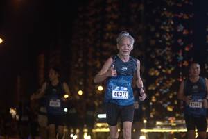 BIB: 40372, 42082
                            <button type="button" onclick="openModal(16978605)" class="btn btn-primary btn-sm float-right btn-popup" data-toggle="modal" data-target=".modal-high-quality">
                        <i class="fas fa-shopping-cart"></i> Add to Cart
                    </button>
                                            <button type="button" onclick="isThisMe(16978605, true)" class="btn btn-success btn-sm float-right btn-popup btn-isme hidden" data-toggle="tooltip" data-placement="bottom" title="นี่คือรูปของคุณใช่ไหม คลิกที่นี่เพื่อเอาเข้าอัลบั้ม">
                        <i class="fas fa-plus"></i> Add to album
                    </button>
                    <button type="button" onclick="isThisMe(16978605, false)" class="btn btn-warning btn-sm float-right btn-popup btn-isnotme hidden">
                        <i class="fas fa-ban"></i> Remove from album
                    </button>