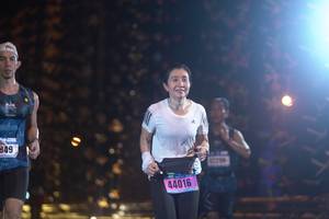 BIB: 849, 44016
                            <button type="button" onclick="openModal(16975480)" class="btn btn-primary btn-sm float-right btn-popup" data-toggle="modal" data-target=".modal-high-quality">
                        <i class="fas fa-shopping-cart"></i> Add to Cart
                    </button>
                                            <button type="button" onclick="isThisMe(16975480, true)" class="btn btn-success btn-sm float-right btn-popup btn-isme hidden" data-toggle="tooltip" data-placement="bottom" title="นี่คือรูปของคุณใช่ไหม คลิกที่นี่เพื่อเอาเข้าอัลบั้ม">
                        <i class="fas fa-plus"></i> Add to album
                    </button>
                    <button type="button" onclick="isThisMe(16975480, false)" class="btn btn-warning btn-sm float-right btn-popup btn-isnotme hidden">
                        <i class="fas fa-ban"></i> Remove from album
                    </button>