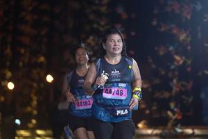 BIB: 44746, 44183
                            <button type="button" onclick="openModal(16986998)" class="btn btn-primary btn-sm float-right btn-popup" data-toggle="modal" data-target=".modal-high-quality">
                        <i class="fas fa-shopping-cart"></i> Add to Cart
                    </button>
                                            <button type="button" onclick="isThisMe(16986998, true)" class="btn btn-success btn-sm float-right btn-popup btn-isme hidden" data-toggle="tooltip" data-placement="bottom" title="นี่คือรูปของคุณใช่ไหม คลิกที่นี่เพื่อเอาเข้าอัลบั้ม">
                        <i class="fas fa-plus"></i> Add to album
                    </button>
                    <button type="button" onclick="isThisMe(16986998, false)" class="btn btn-warning btn-sm float-right btn-popup btn-isnotme hidden">
                        <i class="fas fa-ban"></i> Remove from album
                    </button>