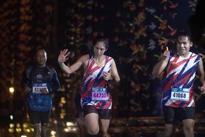 BIB: 422, 41068, 44755
                            <button type="button" onclick="openModal(16973965)" class="btn btn-primary btn-sm float-right btn-popup" data-toggle="modal" data-target=".modal-high-quality">
                        <i class="fas fa-shopping-cart"></i> Add to Cart
                    </button>
                                            <button type="button" onclick="isThisMe(16973965, true)" class="btn btn-success btn-sm float-right btn-popup btn-isme hidden" data-toggle="tooltip" data-placement="bottom" title="นี่คือรูปของคุณใช่ไหม คลิกที่นี่เพื่อเอาเข้าอัลบั้ม">
                        <i class="fas fa-plus"></i> Add to album
                    </button>
                    <button type="button" onclick="isThisMe(16973965, false)" class="btn btn-warning btn-sm float-right btn-popup btn-isnotme hidden">
                        <i class="fas fa-ban"></i> Remove from album
                    </button>