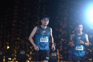 BIB: 42373
                            <button type="button" onclick="openModal(16998561)" class="btn btn-primary btn-sm float-right btn-popup" data-toggle="modal" data-target=".modal-high-quality">
                        <i class="fas fa-shopping-cart"></i> Add to Cart
                    </button>
                                            <button type="button" onclick="isThisMe(16998561, true)" class="btn btn-success btn-sm float-right btn-popup btn-isme hidden" data-toggle="tooltip" data-placement="bottom" title="นี่คือรูปของคุณใช่ไหม คลิกที่นี่เพื่อเอาเข้าอัลบั้ม">
                        <i class="fas fa-plus"></i> Add to album
                    </button>
                    <button type="button" onclick="isThisMe(16998561, false)" class="btn btn-warning btn-sm float-right btn-popup btn-isnotme hidden">
                        <i class="fas fa-ban"></i> Remove from album
                    </button>