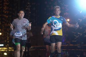 BIB: 8143, 81404, 429
                            <button type="button" onclick="openModal(16976629)" class="btn btn-primary btn-sm float-right btn-popup" data-toggle="modal" data-target=".modal-high-quality">
                        <i class="fas fa-shopping-cart"></i> Add to Cart
                    </button>
                                            <button type="button" onclick="isThisMe(16976629, true)" class="btn btn-success btn-sm float-right btn-popup btn-isme hidden" data-toggle="tooltip" data-placement="bottom" title="นี่คือรูปของคุณใช่ไหม คลิกที่นี่เพื่อเอาเข้าอัลบั้ม">
                        <i class="fas fa-plus"></i> Add to album
                    </button>
                    <button type="button" onclick="isThisMe(16976629, false)" class="btn btn-warning btn-sm float-right btn-popup btn-isnotme hidden">
                        <i class="fas fa-ban"></i> Remove from album
                    </button>