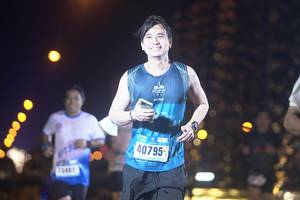 BIB: 40795
                            <button type="button" onclick="openModal(16938097)" class="btn btn-primary btn-sm float-right btn-popup" data-toggle="modal" data-target=".modal-high-quality">
                        <i class="fas fa-shopping-cart"></i> Add to Cart
                    </button>
                                            <button type="button" onclick="isThisMe(16938097, true)" class="btn btn-success btn-sm float-right btn-popup btn-isme hidden" data-toggle="tooltip" data-placement="bottom" title="นี่คือรูปของคุณใช่ไหม คลิกที่นี่เพื่อเอาเข้าอัลบั้ม">
                        <i class="fas fa-plus"></i> Add to album
                    </button>
                    <button type="button" onclick="isThisMe(16938097, false)" class="btn btn-warning btn-sm float-right btn-popup btn-isnotme hidden">
                        <i class="fas fa-ban"></i> Remove from album
                    </button>