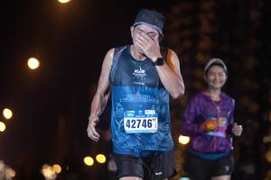 BIB: 42746
                            <button type="button" onclick="openModal(16999270)" class="btn btn-primary btn-sm float-right btn-popup" data-toggle="modal" data-target=".modal-high-quality">
                        <i class="fas fa-shopping-cart"></i> Add to Cart
                    </button>
                                            <button type="button" onclick="isThisMe(16999270, true)" class="btn btn-success btn-sm float-right btn-popup btn-isme hidden" data-toggle="tooltip" data-placement="bottom" title="นี่คือรูปของคุณใช่ไหม คลิกที่นี่เพื่อเอาเข้าอัลบั้ม">
                        <i class="fas fa-plus"></i> Add to album
                    </button>
                    <button type="button" onclick="isThisMe(16999270, false)" class="btn btn-warning btn-sm float-right btn-popup btn-isnotme hidden">
                        <i class="fas fa-ban"></i> Remove from album
                    </button>