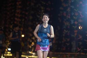 BIB: 44090
                            <button type="button" onclick="openModal(17024337)" class="btn btn-primary btn-sm float-right btn-popup" data-toggle="modal" data-target=".modal-high-quality">
                        <i class="fas fa-shopping-cart"></i> Add to Cart
                    </button>
                                            <button type="button" onclick="isThisMe(17024337, true)" class="btn btn-success btn-sm float-right btn-popup btn-isme hidden" data-toggle="tooltip" data-placement="bottom" title="นี่คือรูปของคุณใช่ไหม คลิกที่นี่เพื่อเอาเข้าอัลบั้ม">
                        <i class="fas fa-plus"></i> Add to album
                    </button>
                    <button type="button" onclick="isThisMe(17024337, false)" class="btn btn-warning btn-sm float-right btn-popup btn-isnotme hidden">
                        <i class="fas fa-ban"></i> Remove from album
                    </button>