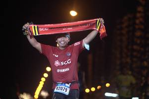 BIB: 199, 42079
                            <button type="button" onclick="openModal(16976150)" class="btn btn-primary btn-sm float-right btn-popup" data-toggle="modal" data-target=".modal-high-quality">
                        <i class="fas fa-shopping-cart"></i> Add to Cart
                    </button>
                                            <button type="button" onclick="isThisMe(16976150, true)" class="btn btn-success btn-sm float-right btn-popup btn-isme hidden" data-toggle="tooltip" data-placement="bottom" title="นี่คือรูปของคุณใช่ไหม คลิกที่นี่เพื่อเอาเข้าอัลบั้ม">
                        <i class="fas fa-plus"></i> Add to album
                    </button>
                    <button type="button" onclick="isThisMe(16976150, false)" class="btn btn-warning btn-sm float-right btn-popup btn-isnotme hidden">
                        <i class="fas fa-ban"></i> Remove from album
                    </button>