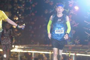 BIB: 40828
                            <button type="button" onclick="openModal(16936541)" class="btn btn-primary btn-sm float-right btn-popup" data-toggle="modal" data-target=".modal-high-quality">
                        <i class="fas fa-shopping-cart"></i> Add to Cart
                    </button>
                                            <button type="button" onclick="isThisMe(16936541, true)" class="btn btn-success btn-sm float-right btn-popup btn-isme hidden" data-toggle="tooltip" data-placement="bottom" title="นี่คือรูปของคุณใช่ไหม คลิกที่นี่เพื่อเอาเข้าอัลบั้ม">
                        <i class="fas fa-plus"></i> Add to album
                    </button>
                    <button type="button" onclick="isThisMe(16936541, false)" class="btn btn-warning btn-sm float-right btn-popup btn-isnotme hidden">
                        <i class="fas fa-ban"></i> Remove from album
                    </button>