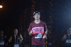 BIB: 4540, 264
                            <button type="button" onclick="openModal(16978794)" class="btn btn-primary btn-sm float-right btn-popup" data-toggle="modal" data-target=".modal-high-quality">
                        <i class="fas fa-shopping-cart"></i> Add to Cart
                    </button>
                                            <button type="button" onclick="isThisMe(16978794, true)" class="btn btn-success btn-sm float-right btn-popup btn-isme hidden" data-toggle="tooltip" data-placement="bottom" title="นี่คือรูปของคุณใช่ไหม คลิกที่นี่เพื่อเอาเข้าอัลบั้ม">
                        <i class="fas fa-plus"></i> Add to album
                    </button>
                    <button type="button" onclick="isThisMe(16978794, false)" class="btn btn-warning btn-sm float-right btn-popup btn-isnotme hidden">
                        <i class="fas fa-ban"></i> Remove from album
                    </button>