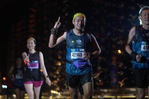 BIB: 418, 42165, 1487
                            <button type="button" onclick="openModal(17006386)" class="btn btn-primary btn-sm float-right btn-popup" data-toggle="modal" data-target=".modal-high-quality">
                        <i class="fas fa-shopping-cart"></i> Add to Cart
                    </button>
                                            <button type="button" onclick="isThisMe(17006386, true)" class="btn btn-success btn-sm float-right btn-popup btn-isme hidden" data-toggle="tooltip" data-placement="bottom" title="นี่คือรูปของคุณใช่ไหม คลิกที่นี่เพื่อเอาเข้าอัลบั้ม">
                        <i class="fas fa-plus"></i> Add to album
                    </button>
                    <button type="button" onclick="isThisMe(17006386, false)" class="btn btn-warning btn-sm float-right btn-popup btn-isnotme hidden">
                        <i class="fas fa-ban"></i> Remove from album
                    </button>