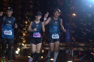 BIB: 40580, 44055, 40633
                            <button type="button" onclick="openModal(17004112)" class="btn btn-primary btn-sm float-right btn-popup" data-toggle="modal" data-target=".modal-high-quality">
                        <i class="fas fa-shopping-cart"></i> Add to Cart
                    </button>
                                            <button type="button" onclick="isThisMe(17004112, true)" class="btn btn-success btn-sm float-right btn-popup btn-isme hidden" data-toggle="tooltip" data-placement="bottom" title="นี่คือรูปของคุณใช่ไหม คลิกที่นี่เพื่อเอาเข้าอัลบั้ม">
                        <i class="fas fa-plus"></i> Add to album
                    </button>
                    <button type="button" onclick="isThisMe(17004112, false)" class="btn btn-warning btn-sm float-right btn-popup btn-isnotme hidden">
                        <i class="fas fa-ban"></i> Remove from album
                    </button>