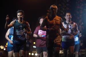 BIB: 41393, 42027, 41897
                            <button type="button" onclick="openModal(16979934)" class="btn btn-primary btn-sm float-right btn-popup" data-toggle="modal" data-target=".modal-high-quality">
                        <i class="fas fa-shopping-cart"></i> Add to Cart
                    </button>
                                            <button type="button" onclick="isThisMe(16979934, true)" class="btn btn-success btn-sm float-right btn-popup btn-isme hidden" data-toggle="tooltip" data-placement="bottom" title="นี่คือรูปของคุณใช่ไหม คลิกที่นี่เพื่อเอาเข้าอัลบั้ม">
                        <i class="fas fa-plus"></i> Add to album
                    </button>
                    <button type="button" onclick="isThisMe(16979934, false)" class="btn btn-warning btn-sm float-right btn-popup btn-isnotme hidden">
                        <i class="fas fa-ban"></i> Remove from album
                    </button>