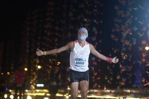 BIB: 40880
                            <button type="button" onclick="openModal(16986594)" class="btn btn-primary btn-sm float-right btn-popup" data-toggle="modal" data-target=".modal-high-quality">
                        <i class="fas fa-shopping-cart"></i> Add to Cart
                    </button>
                                            <button type="button" onclick="isThisMe(16986594, true)" class="btn btn-success btn-sm float-right btn-popup btn-isme hidden" data-toggle="tooltip" data-placement="bottom" title="นี่คือรูปของคุณใช่ไหม คลิกที่นี่เพื่อเอาเข้าอัลบั้ม">
                        <i class="fas fa-plus"></i> Add to album
                    </button>
                    <button type="button" onclick="isThisMe(16986594, false)" class="btn btn-warning btn-sm float-right btn-popup btn-isnotme hidden">
                        <i class="fas fa-ban"></i> Remove from album
                    </button>