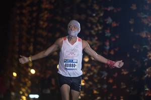 BIB: 40880
                            <button type="button" onclick="openModal(16986564)" class="btn btn-primary btn-sm float-right btn-popup" data-toggle="modal" data-target=".modal-high-quality">
                        <i class="fas fa-shopping-cart"></i> Add to Cart
                    </button>
                                            <button type="button" onclick="isThisMe(16986564, true)" class="btn btn-success btn-sm float-right btn-popup btn-isme hidden" data-toggle="tooltip" data-placement="bottom" title="นี่คือรูปของคุณใช่ไหม คลิกที่นี่เพื่อเอาเข้าอัลบั้ม">
                        <i class="fas fa-plus"></i> Add to album
                    </button>
                    <button type="button" onclick="isThisMe(16986564, false)" class="btn btn-warning btn-sm float-right btn-popup btn-isnotme hidden">
                        <i class="fas fa-ban"></i> Remove from album
                    </button>